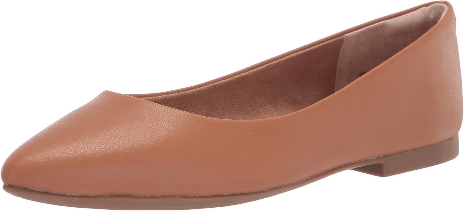 Amazon Essentials Women’s Pointed-Toe Ballet Flats